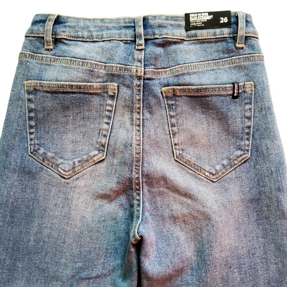 Buffalo David Bitton High Rise Jeans Womens Size 26 Medium Wash Ramsey Raw Hem - Picture 9 of 10